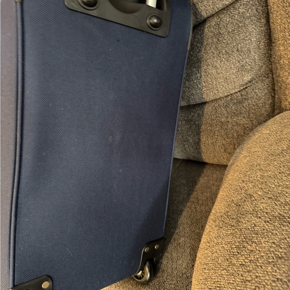 Nautica Red and Navy Men's Bag - Picture 7 of 15